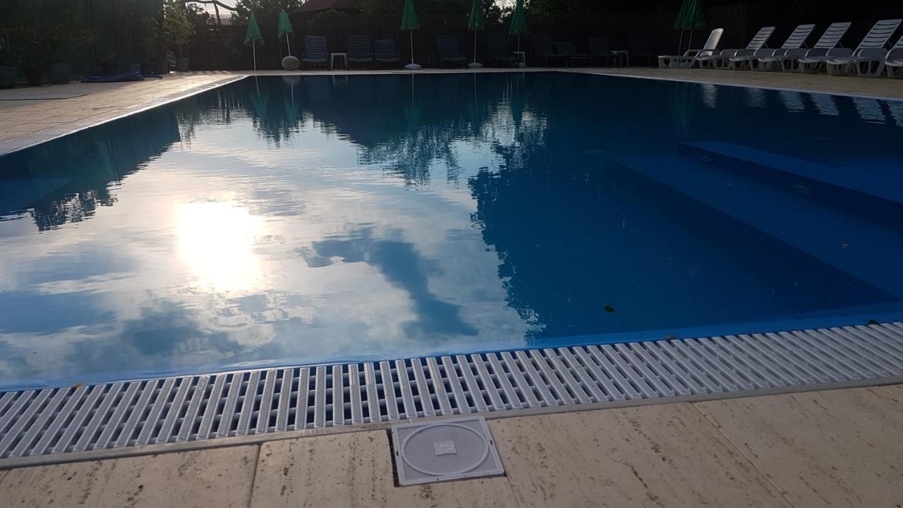 Anthimos Hotel Băile Felix Buitenkant foto